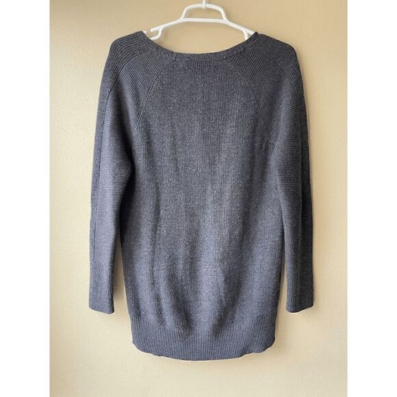 Athleta V Neck Dark Grey Merino Wool Blend Sweater Women's Size XS - Picture 2 of 2